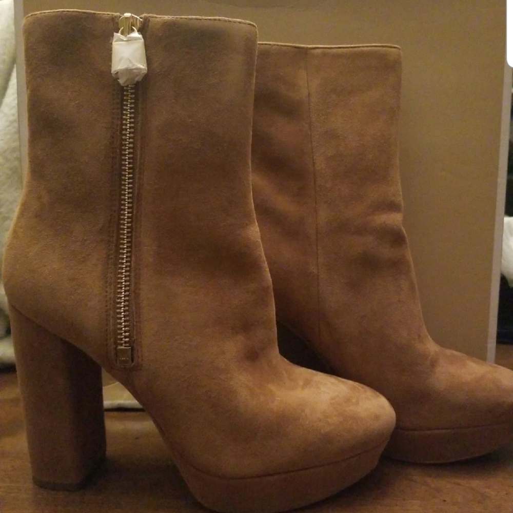 Micheal Kors Brown Suede Bootie